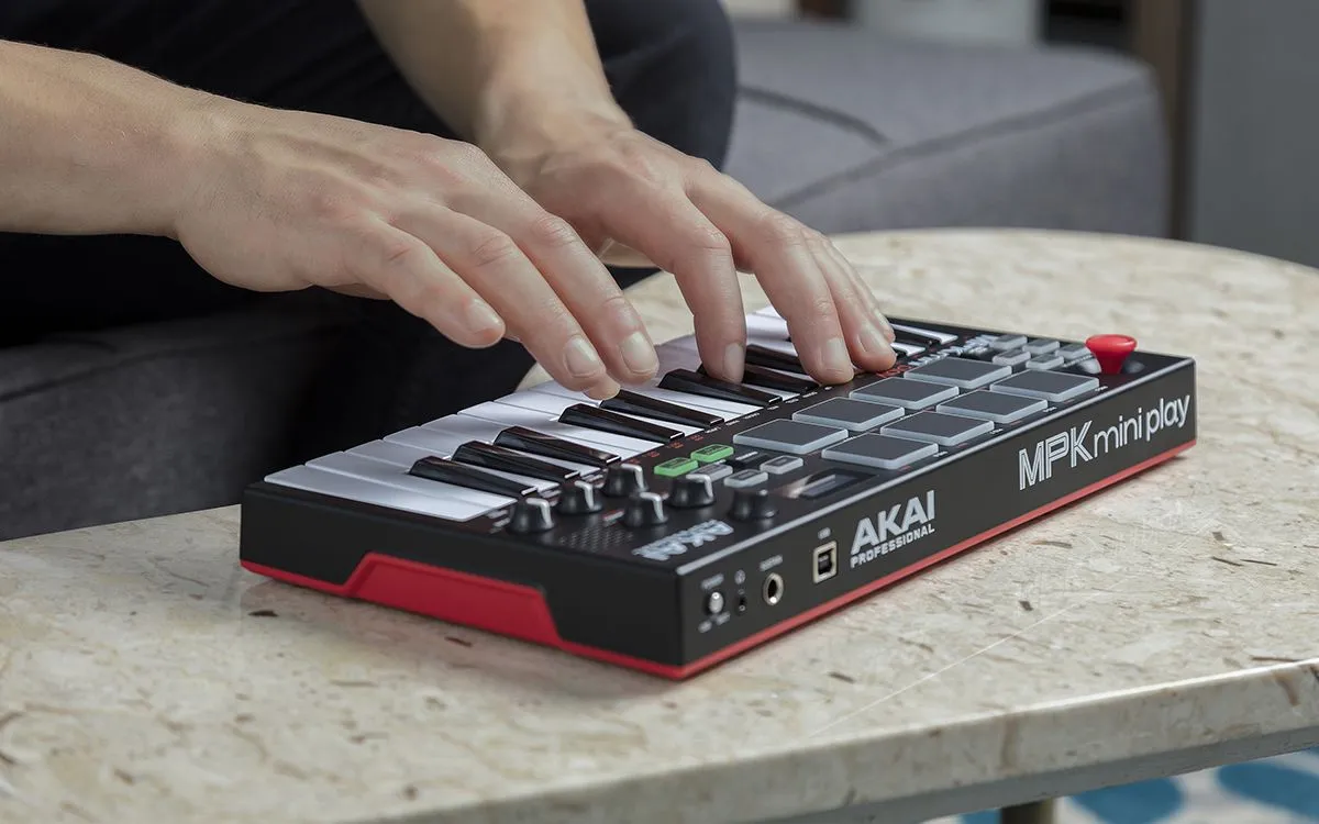 Akai MPK Mini Play MIDI Keyboard