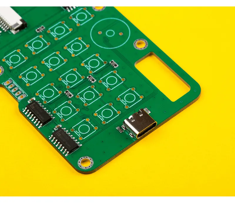 CircuitMess Chatter DIY Wireless Communicators