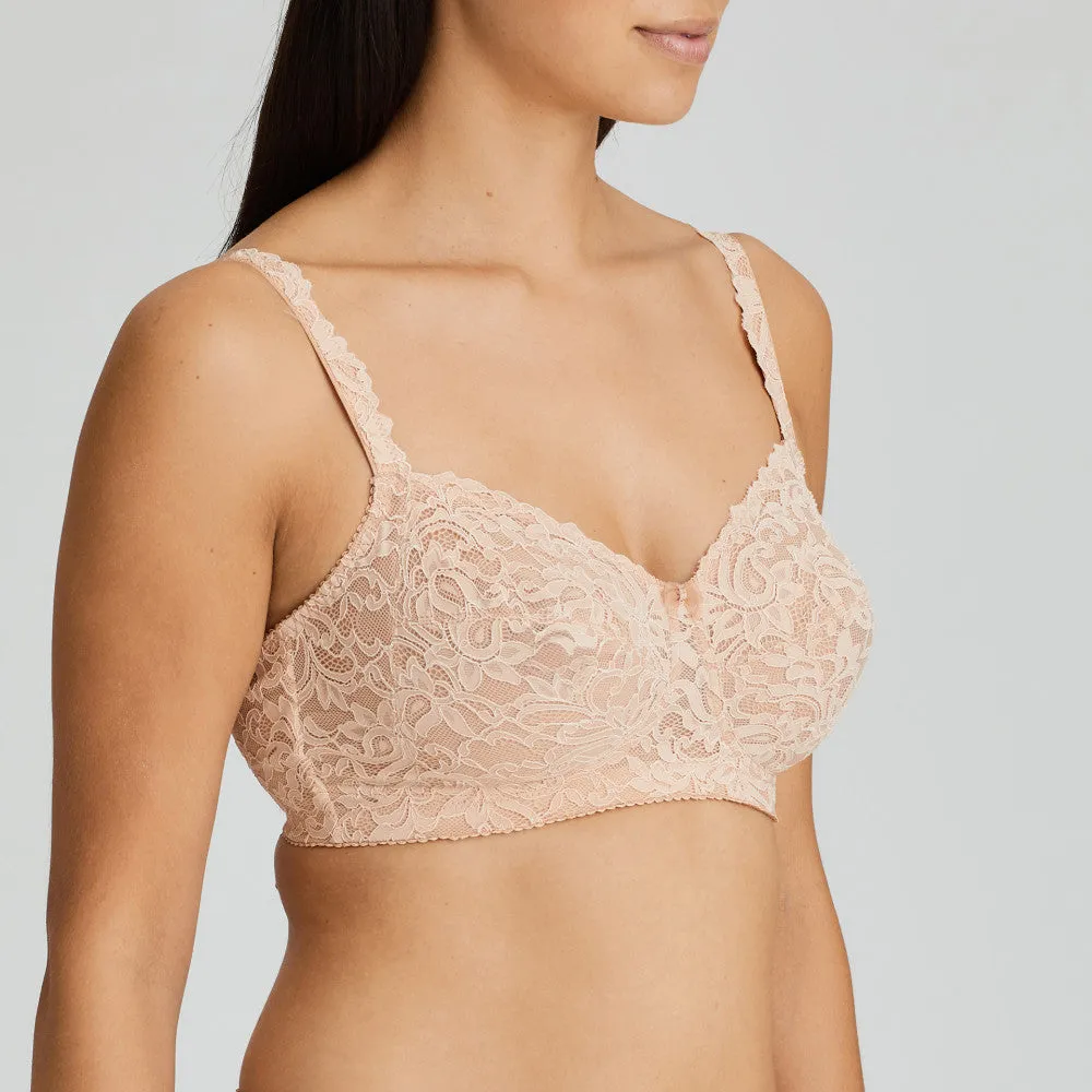 MAGNOLIA Soft Wireless Bra in Light Tan