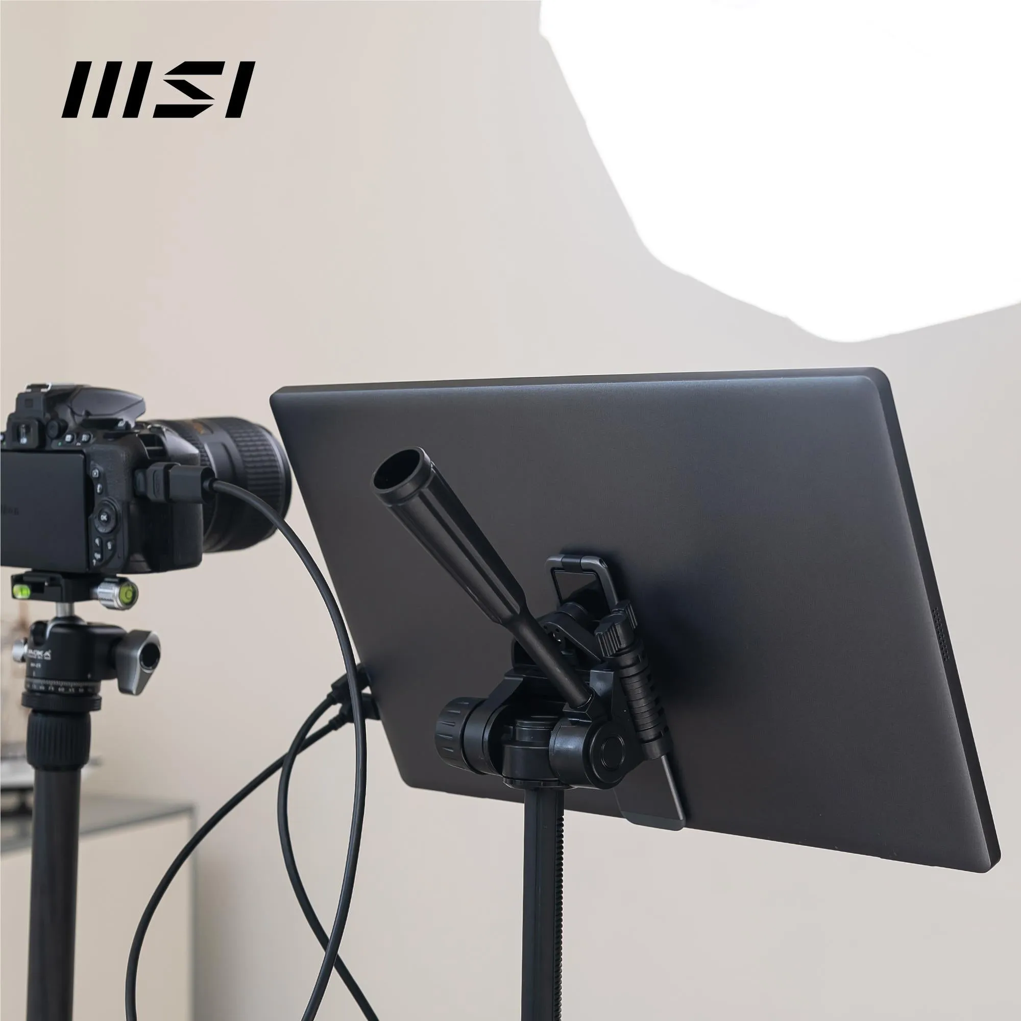 MSI PRO MP161 E2 15.6" FHD IPS USB-C Portable Monitor