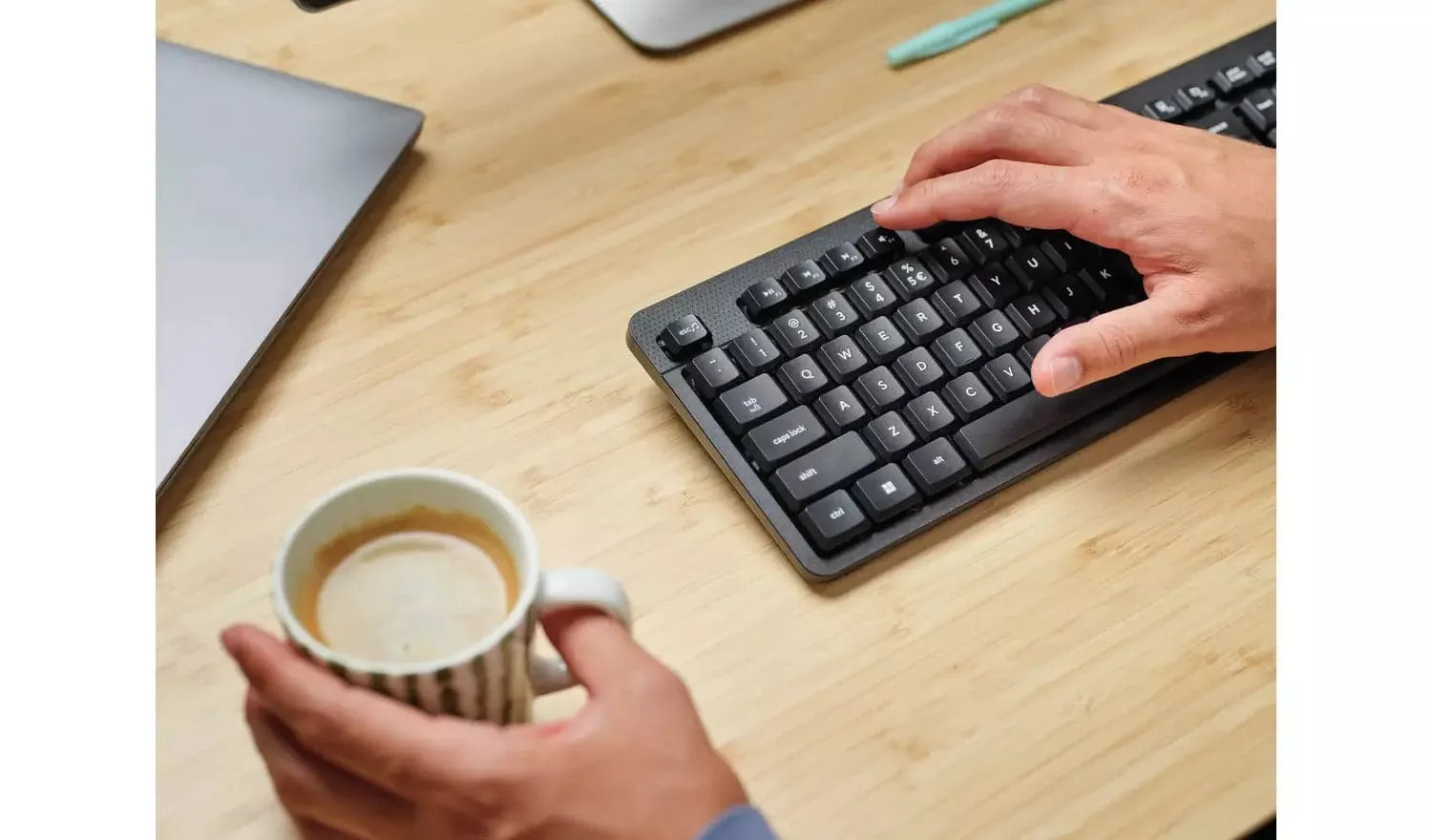 Trust ODY II Wireless Keyboard and Mouse Deskset